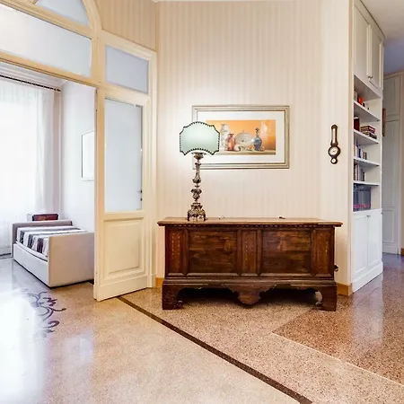 Tibullo - Classic & Elegant Center Apartamento Roma