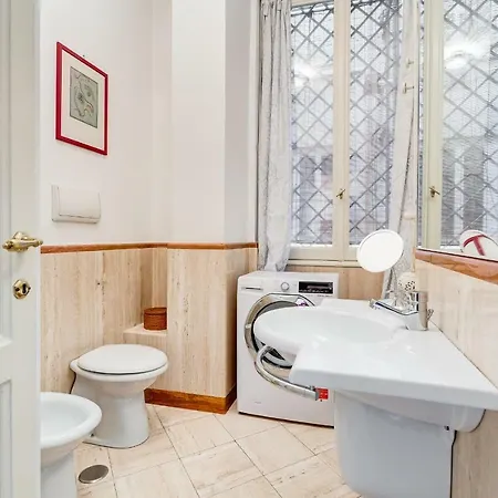 Tibullo - Classic & Elegant Center Rome