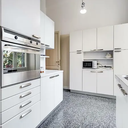 Tibullo - Classic & Elegant Center Apartamento